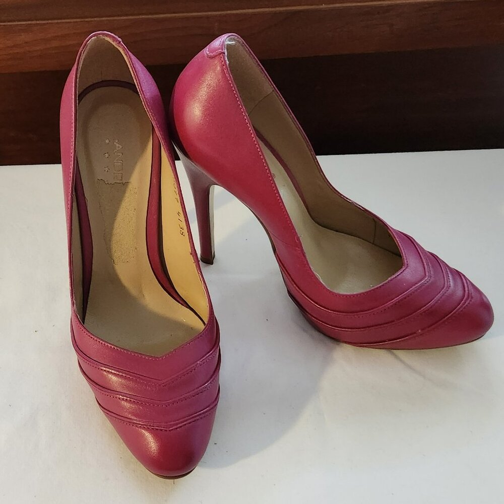 Andrea stiletto heels sz 6 M vintage bright pink EUC